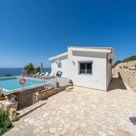 Villa Areti-elena Oxomeria
